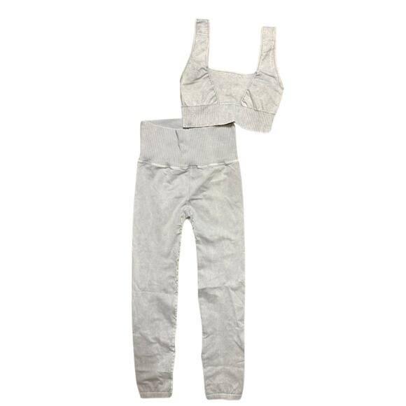 Free People Good Karma Set Ice Grey M/L Bra & Leggings NWOT - Picture 4 of 8